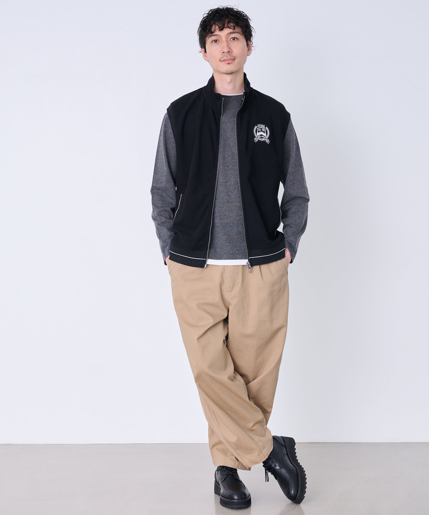 Arnold Palmer サカリバ スタンドフルジップベスト